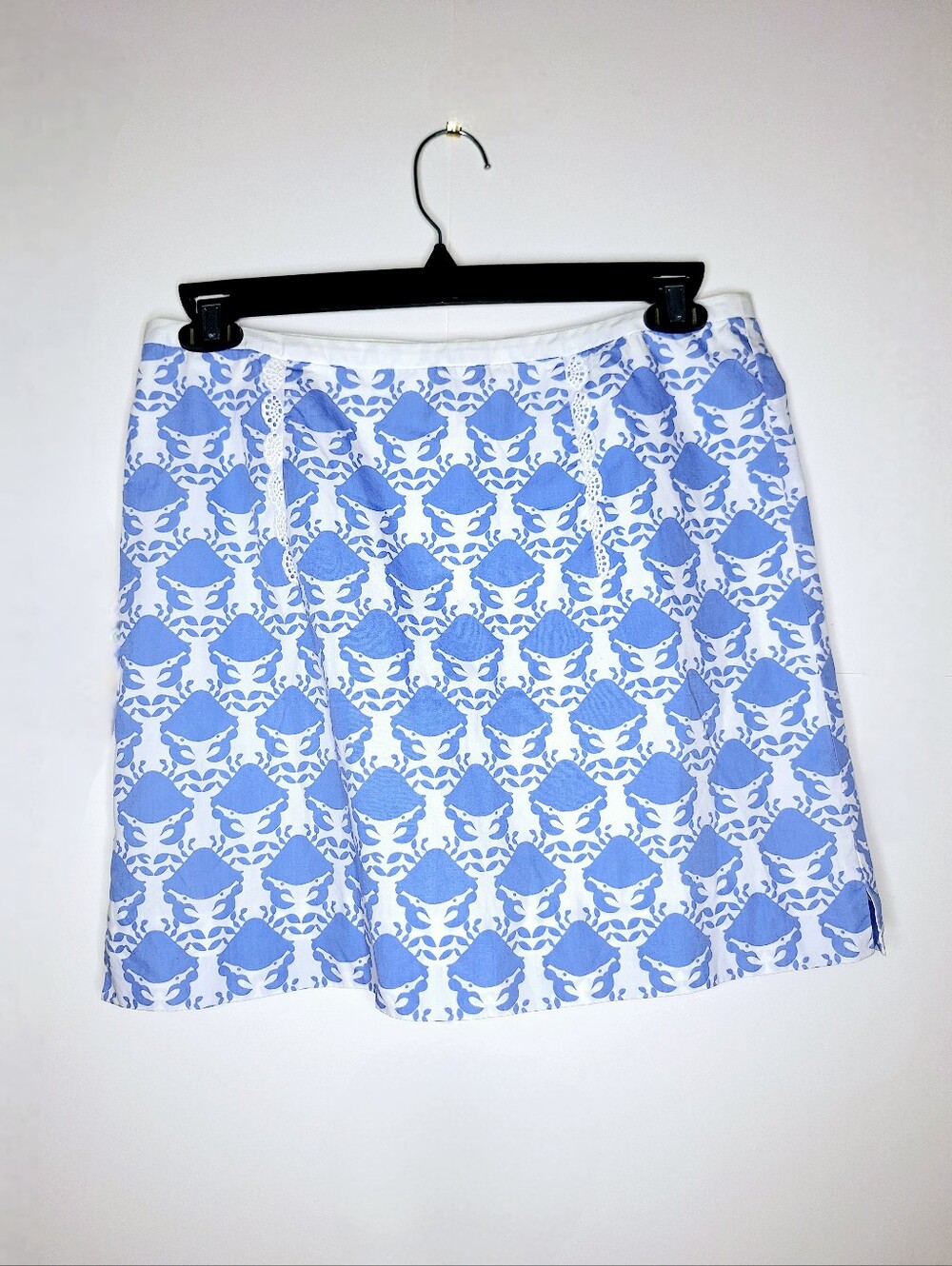 Vtg. Lilly Pulitzer "The Mini Crab" 100% cotton,beach core,mini skirt. FREE GIFT
